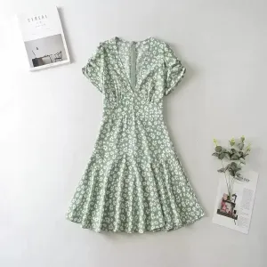 Chic Women’s Summer Floral Dress | Casual Short Sleeve V Neck Chiffon